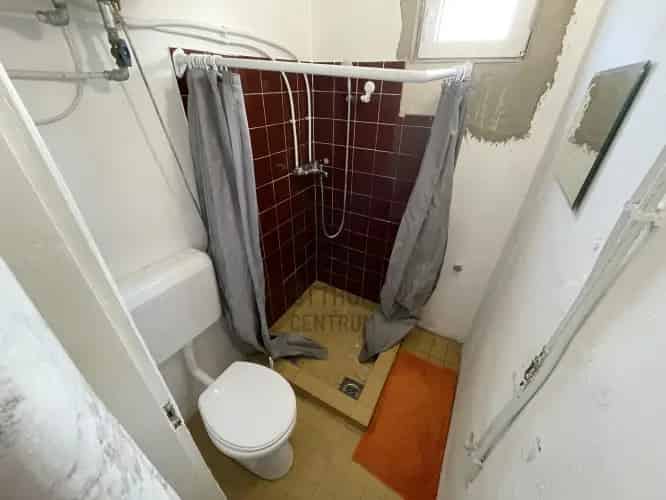 Szekszárdi eladó tanya - Lakható, 1438 m2 telek