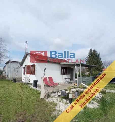 Isaszeg Tóközeli 29nm-es Ház 841nm Telken