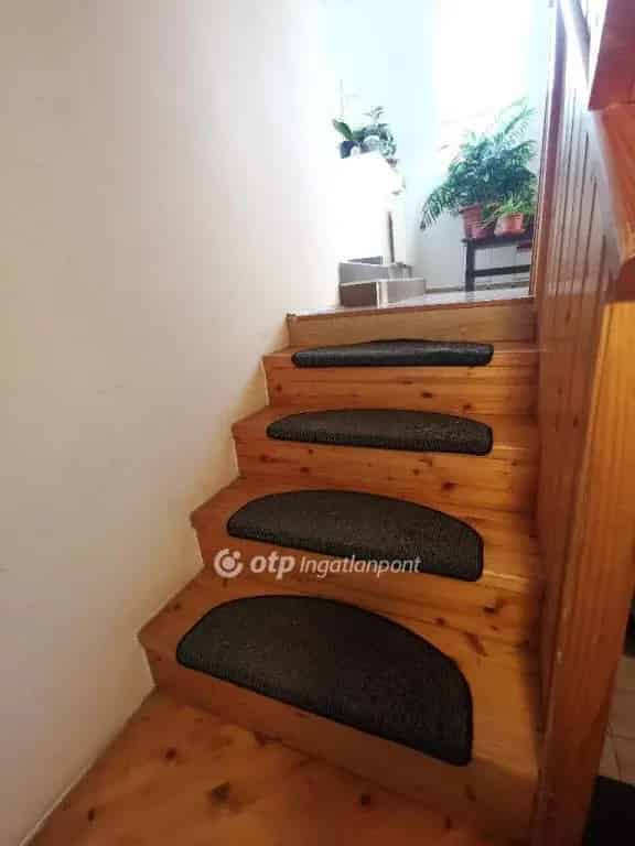 Diósd 152m2 6 szobás családi ház eladó 1112m2 telekkel