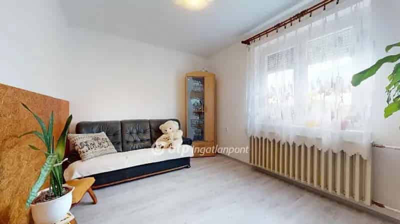 Sajovamos 6 szobas csalad ház elado 880m2 telekkel
