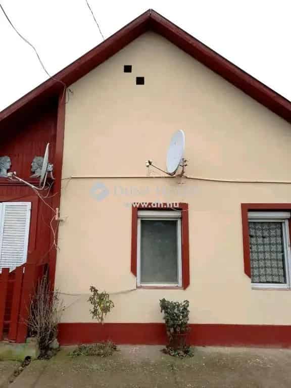 Velényi 3 szobás családi ház eladó 1922 nm-es telekkel
