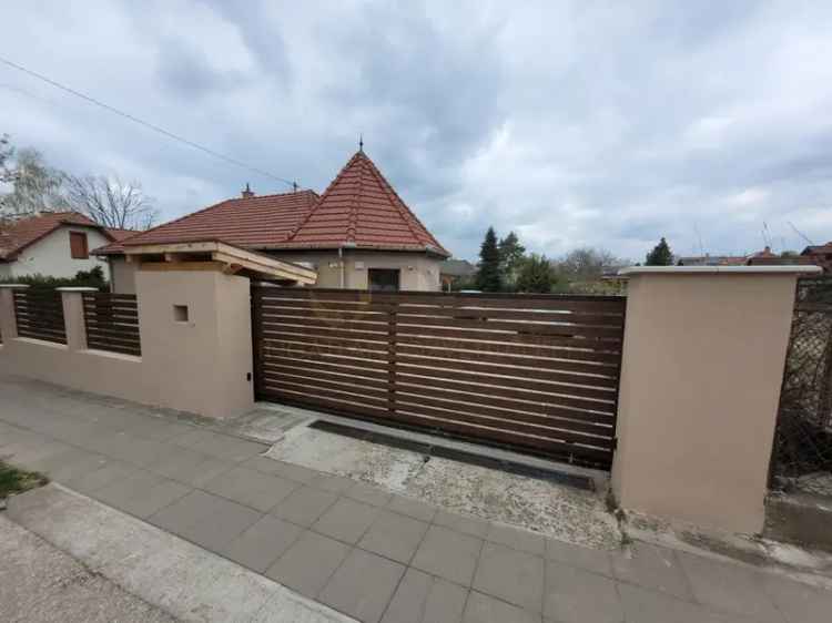 Földszintes családi ház Gödöllőn eladó 120nm 2 szoba