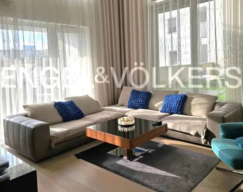 Luxus Duplex Lakás 115nm Terasszal Jakuzzyval XIII kerület