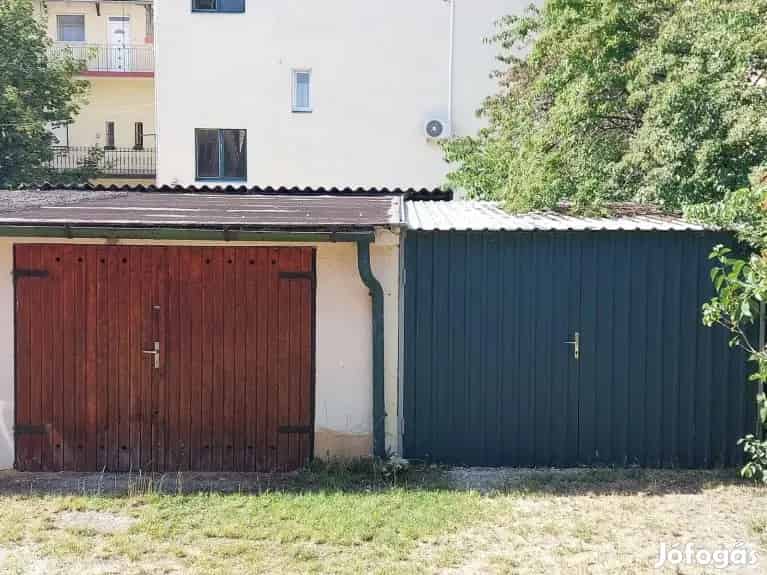 2 Garázs Eladó Győrben