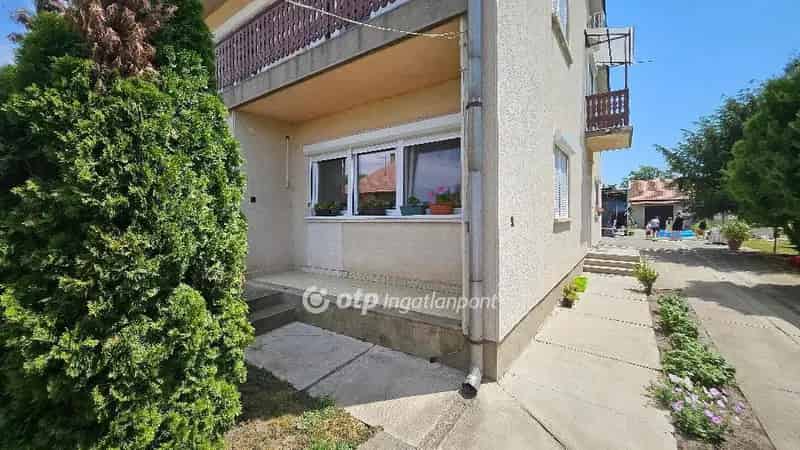 Ház Kiadó , Jászberényi járás, Alföld és Észak