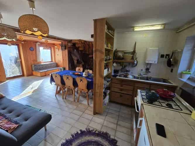 Alsóörsi panorámás családi ház eladó