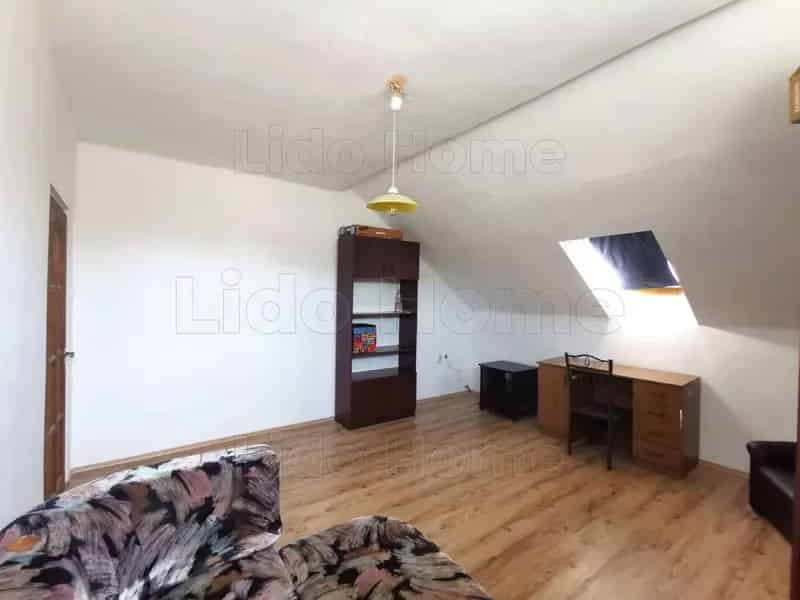 160 m² 5 szobás családi ház Győrszentivánon eladó