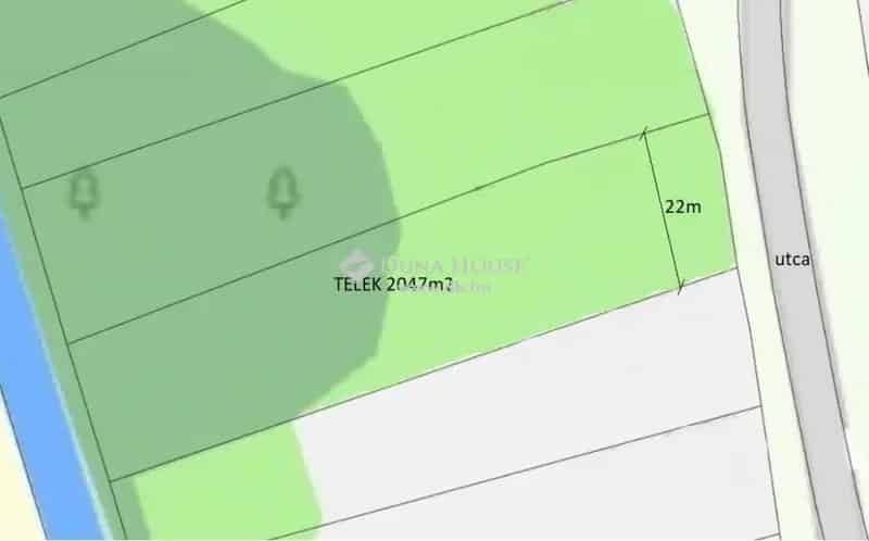 Enying belváros 2047 m2-es telek eladó