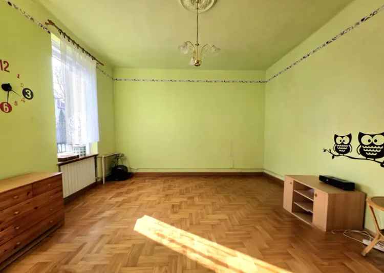 Gyömrői családi ház eladó 3 szobával és nagy telekkel