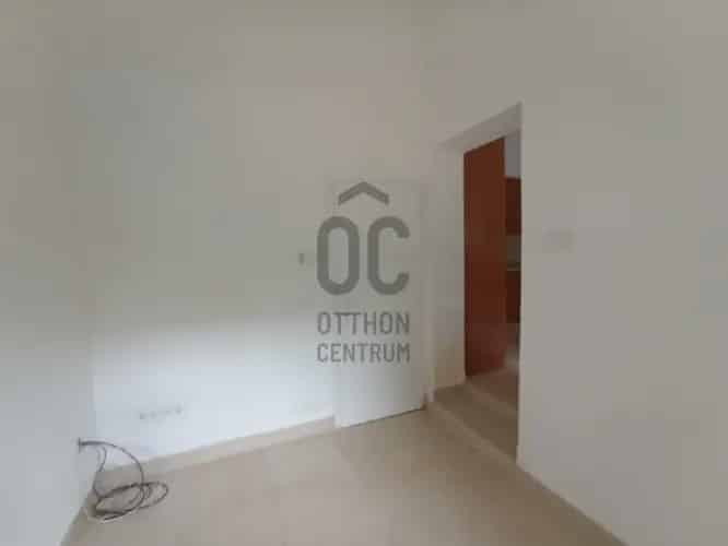 Nyíregyháza Belváros - 6 szobás, 86m2-es lakás vállalkozásra is