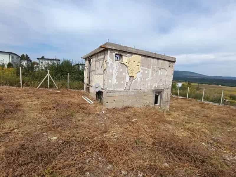 2339 m2-es építési telek Vác Felső-Törökhegyi úton