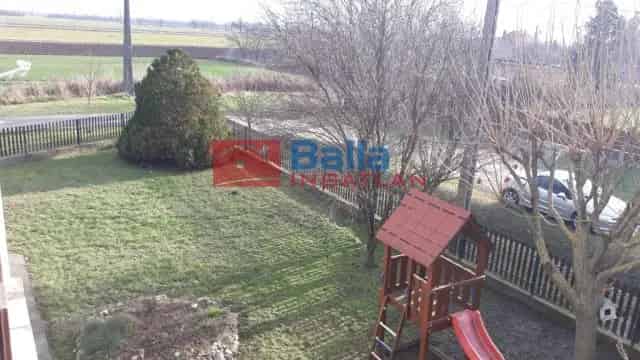 Eladó családi ház Pusztaszabolcsban 4 szobával 149nm