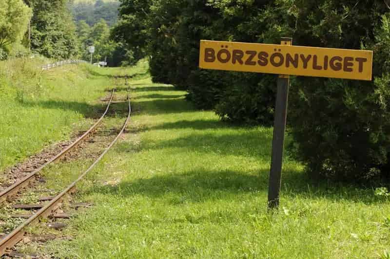 1087 nm-es telek eladó Kismaroson kèsz építési tervekkel