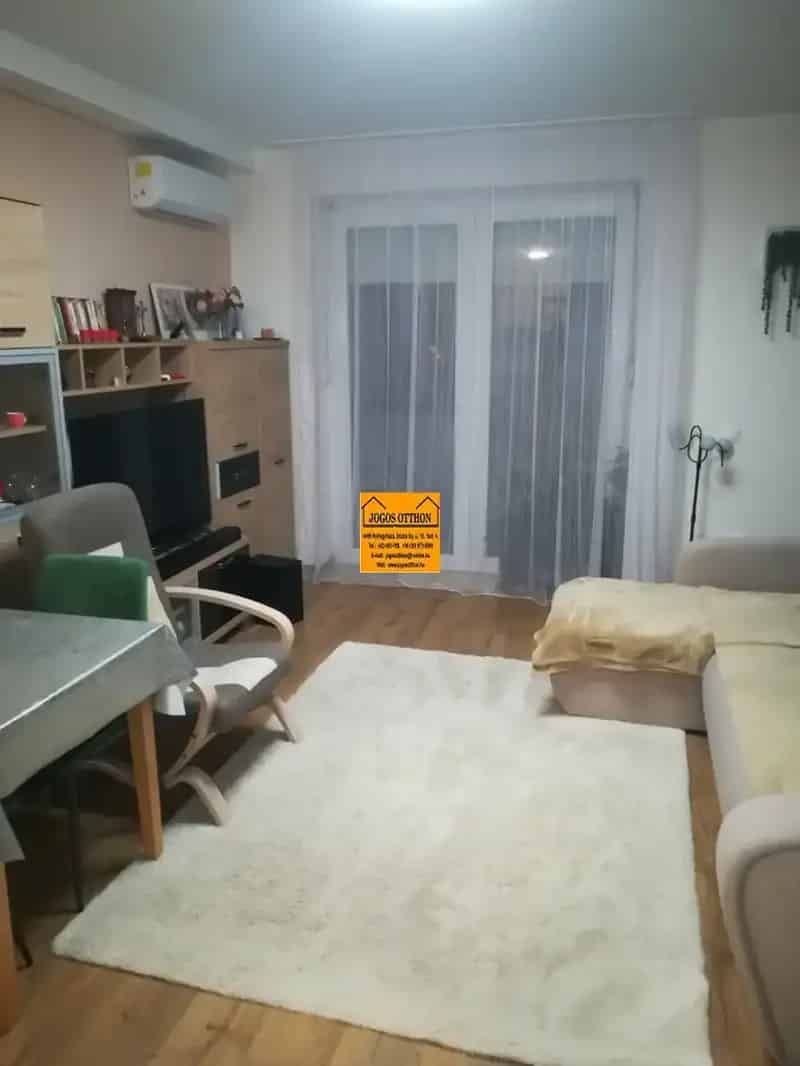 Eladó 62 nm-es tégla lakás Nyíregyházán