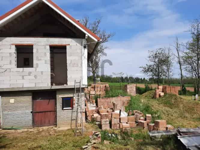 Karmacsi eladó mezőgazdasági ingatlan - Hévízhez közeli pihenő