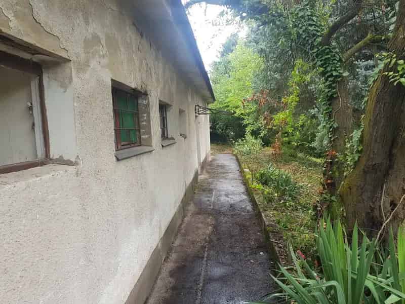 Dunaújváros Belterületi Telek 8500 m2 Parkkal 5 Faházzal