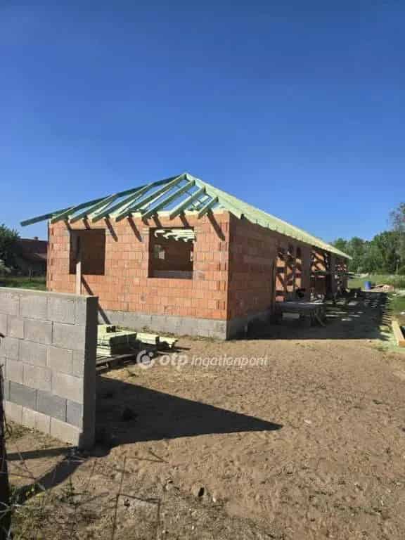 Új építésű családi ház Dánszentmiklóson 60 m2 CSOK Babaváró
