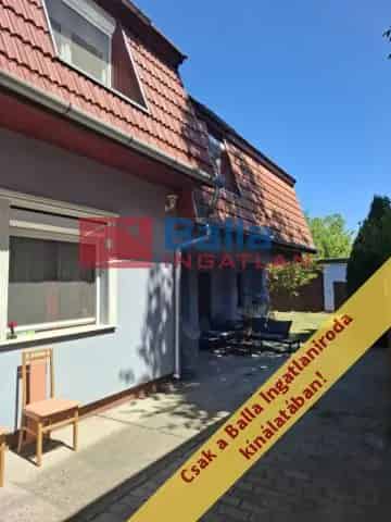 Göd kertvárosi 74nm-es 2 1 félszobás társasházi lakás eladó