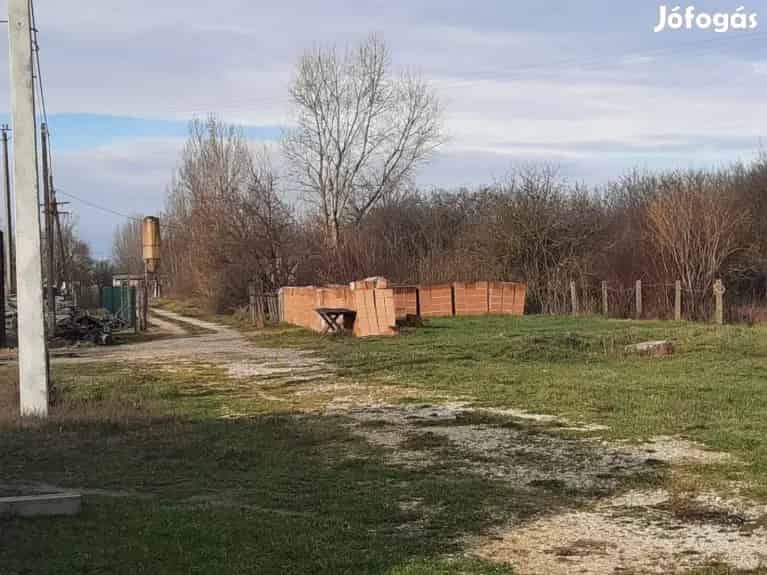 Ikrény Tanya Eladó 4063m2 Gazdálkodás Befektetés