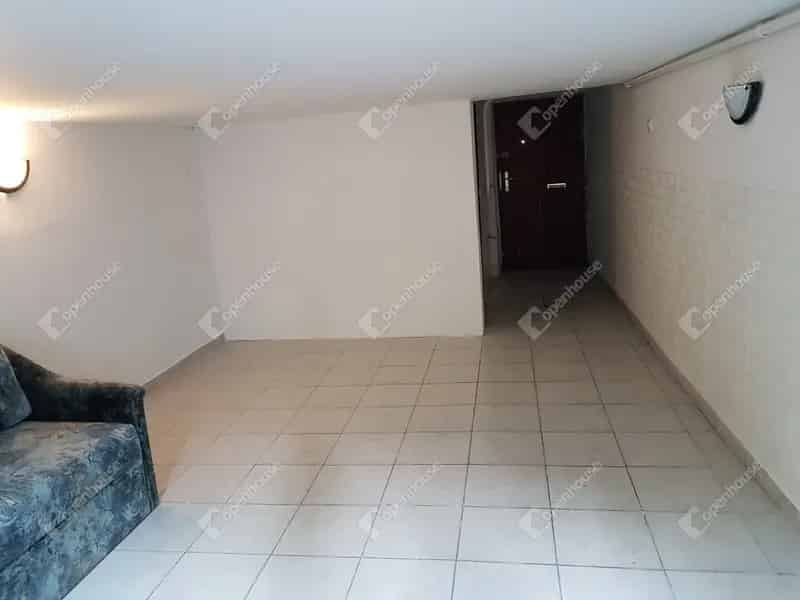 Eladó házrész Dorozsma - 61 m² - saját kerttel