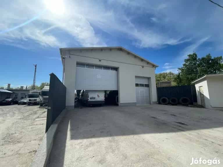 244 m2 Iroda 300 m2 Csarnok 2827 m2 Telek Eladó Mucsony