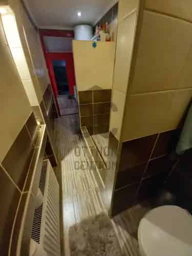 Érsekcsanádi eladó nyaraló - felújított, 2 szobás, garázzsal