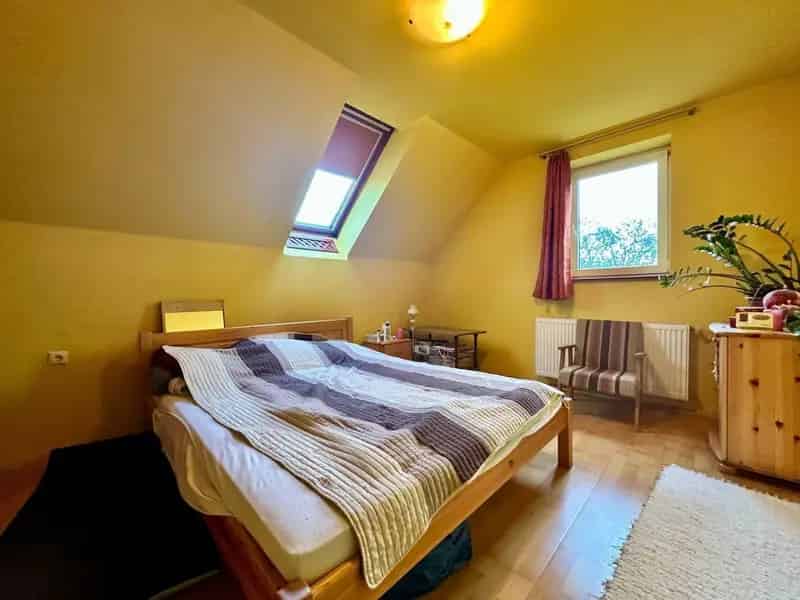 116m2-es családi ház 1720m2 telken Kecskemét közelében