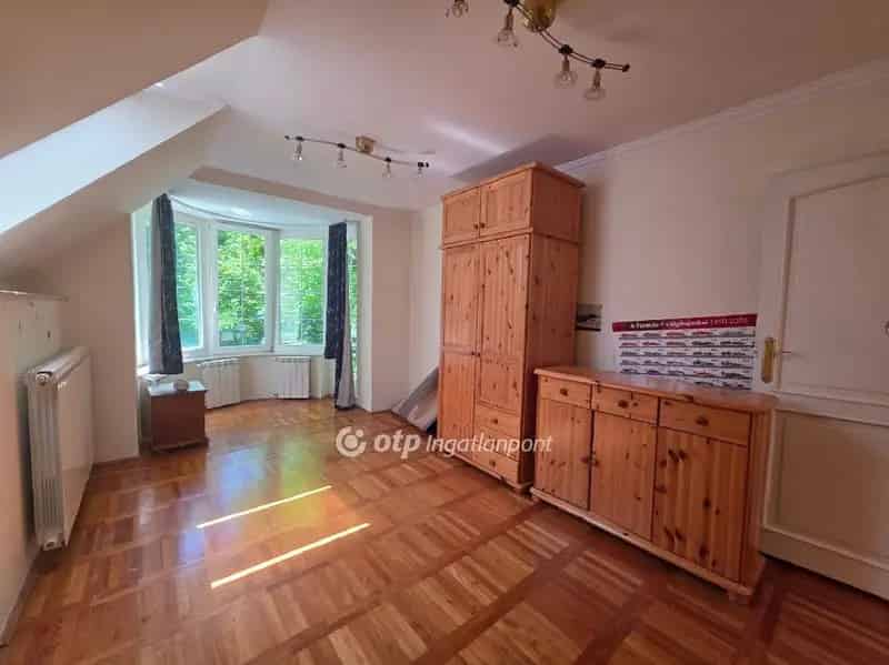 Ház Kiadó , Budapest, Közép-Magyarország