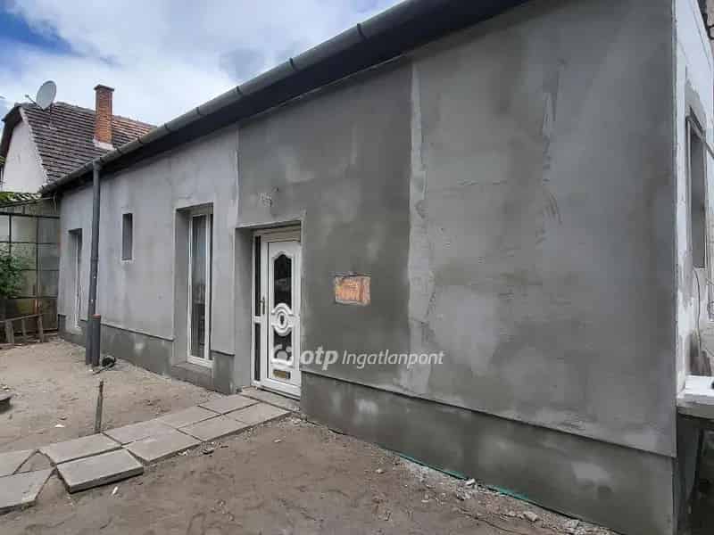 98 m2-es házrész eladó Budapest XX kerületben