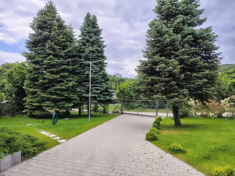 337 m2-es panorámás családi ház eladó