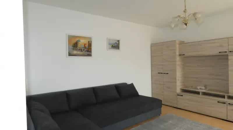 Debrecen Hatvan utca 50nm 2 szobás bútorozott lakás kiadó