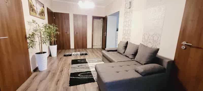 Felujitott csaladhaz Homrogdon garazzal es kerttel