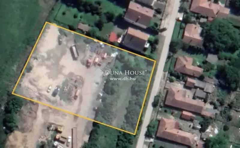 Rád belterületi építési telek eladó 3610 m2