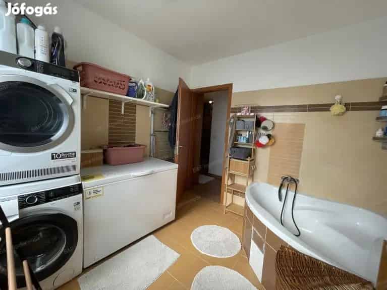 Hajdúszoboszló 78 m2 4 szobás téglalakás eladó
