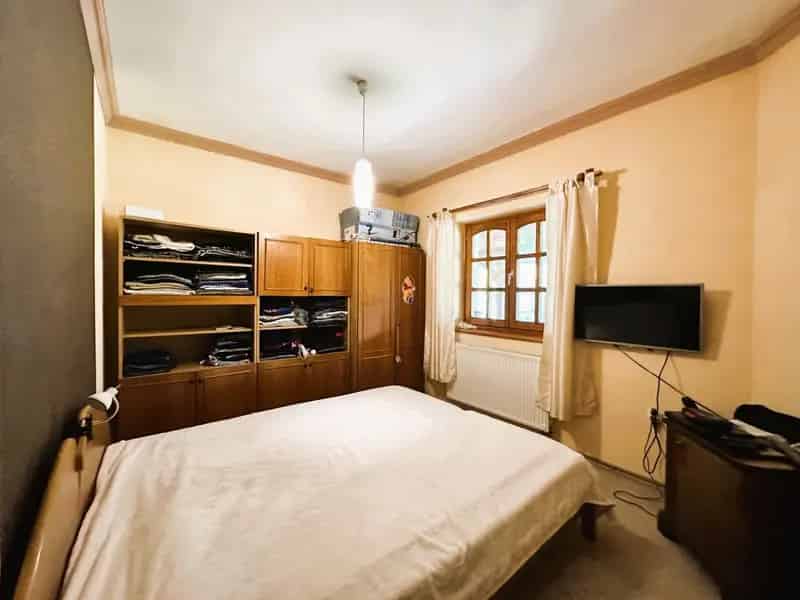 Gyulai családi ház eladó - 3 hálószoba, nagy telek, csendes környék