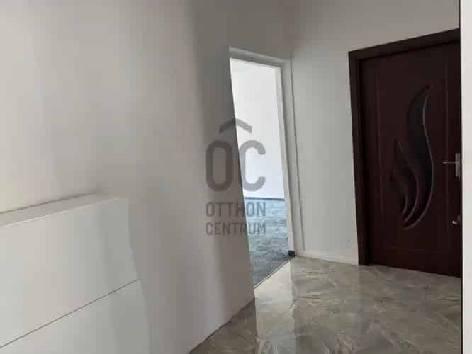 Debreceni eladó panel lakás 55nm 3 szoba