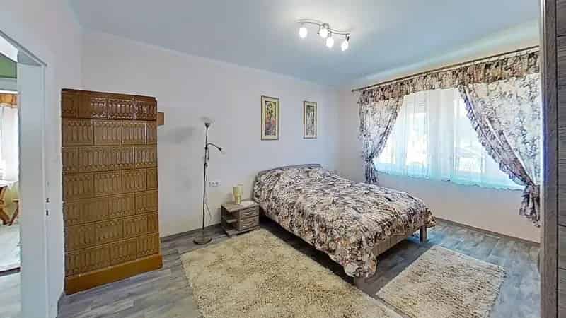 80m2-es Felújított Családi Ház Bakonybélben