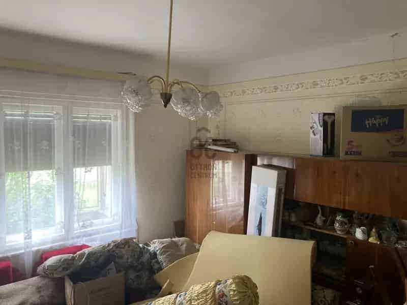 Felújítandó ház Kunszálláson 60 m2 1110 m2 telekkel