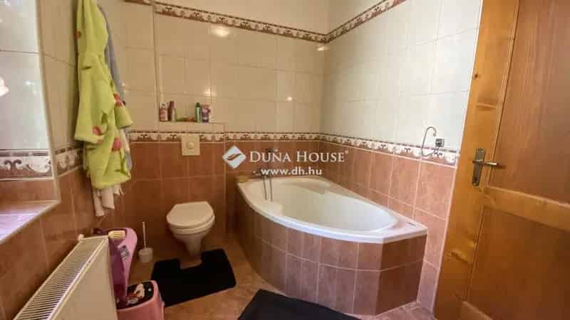 10 szobás apartmanház Budakeszin