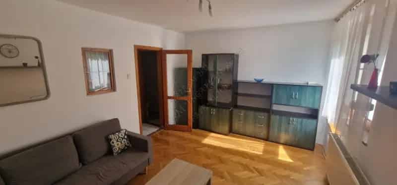 1 szoba bútorozott garzonlakás hosszútávra kiadó