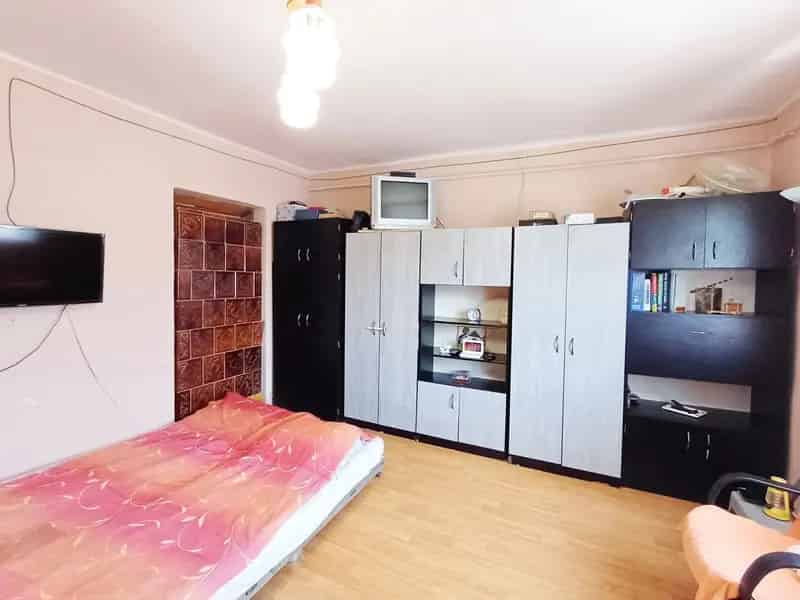 Bököny 36 nm-es 1 szobás családi ház eladó