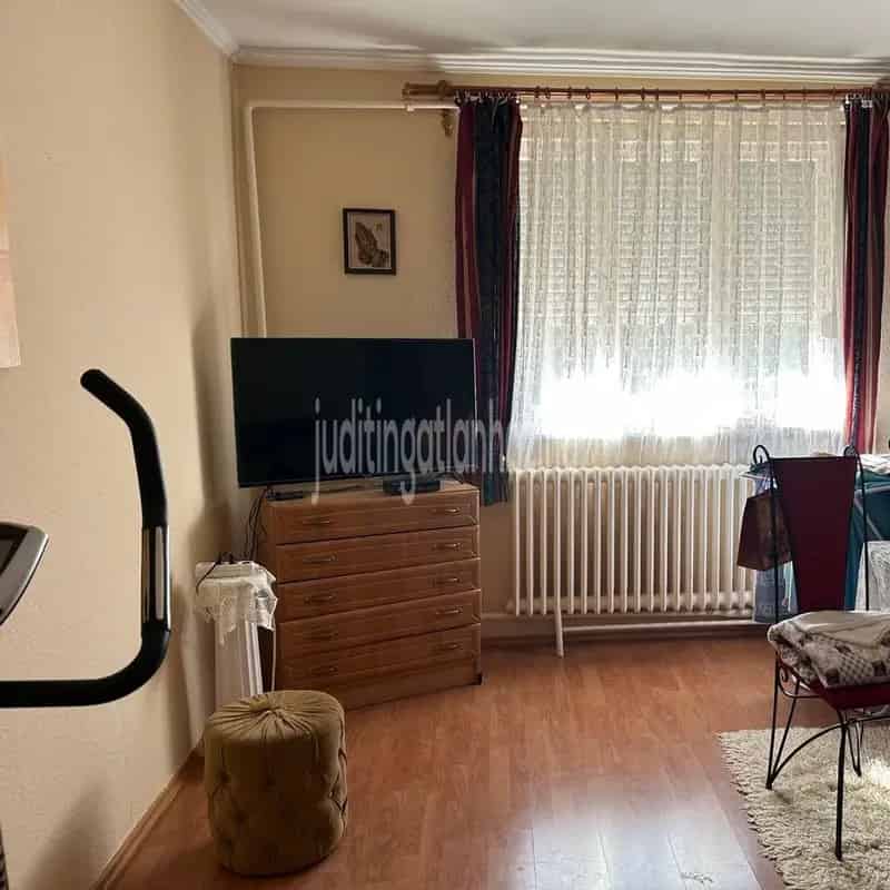 150m2-es családi ház Nyíregyházán nagy telken