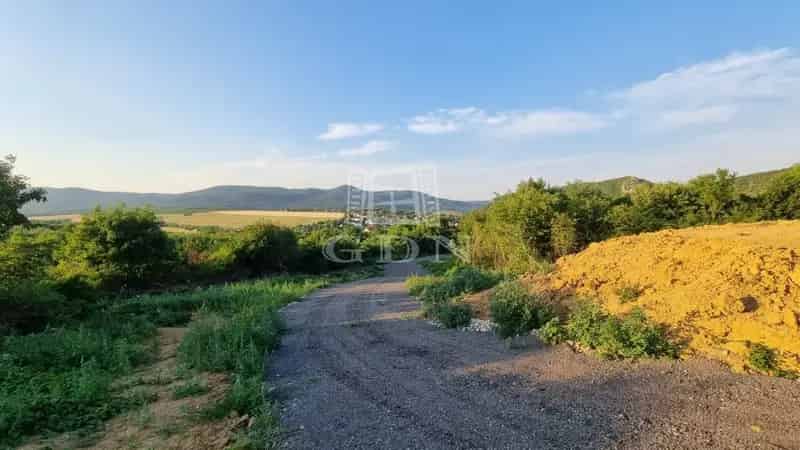 1800 nm-es építési telek Csobánkán panorámás kilátással