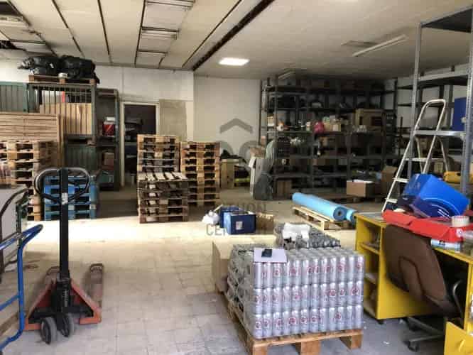 Budapest XXI Kerulet Kiralyerdo 250 nm-es Kereskedelmi Ingatlan Kiado