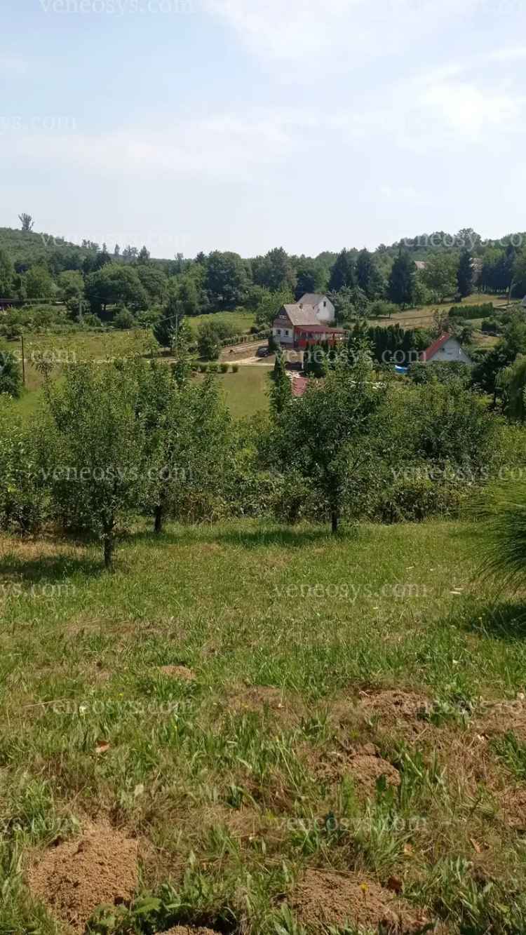 Eladó telek Nagykanizsán a Csónakázó tó közelében