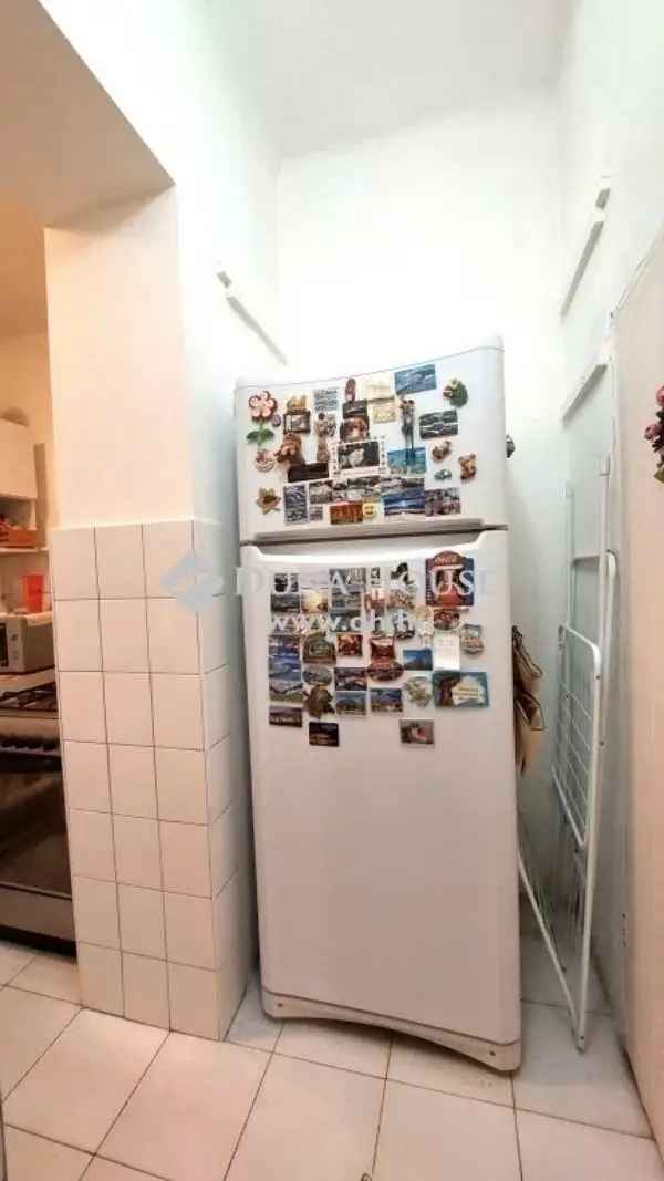Pestszentlőrinci családi ház eladó - felújított, kerttel, beépíthető tetőtérrel