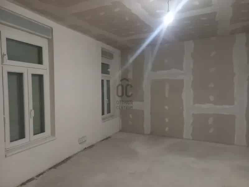 Pápai családi ház eladó - 6 szoba, 2 fürdő, felújított