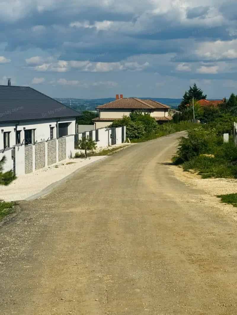 Pomáz Hegytetőn Körpanorámás Építési Telek Eladó
