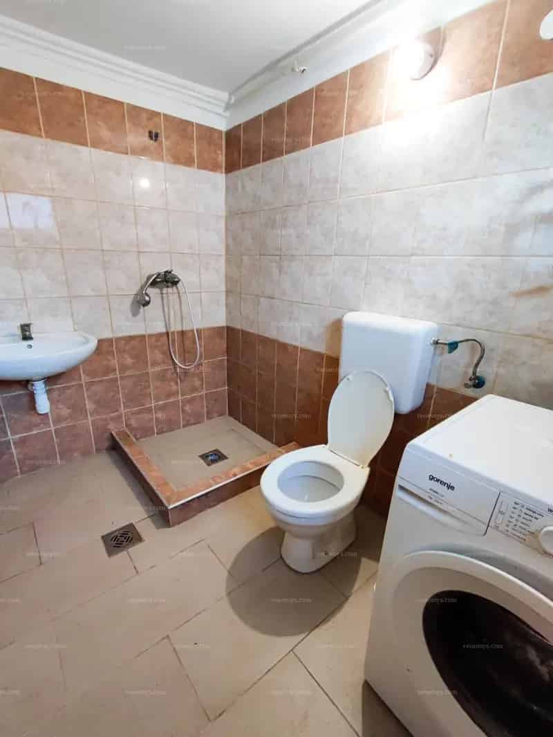 Kiadó Lakóház Dunaföldváron Brigádoknak