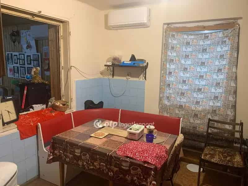 Ház Kiadó , Kunszentmártoni járás, Alföld és Észak